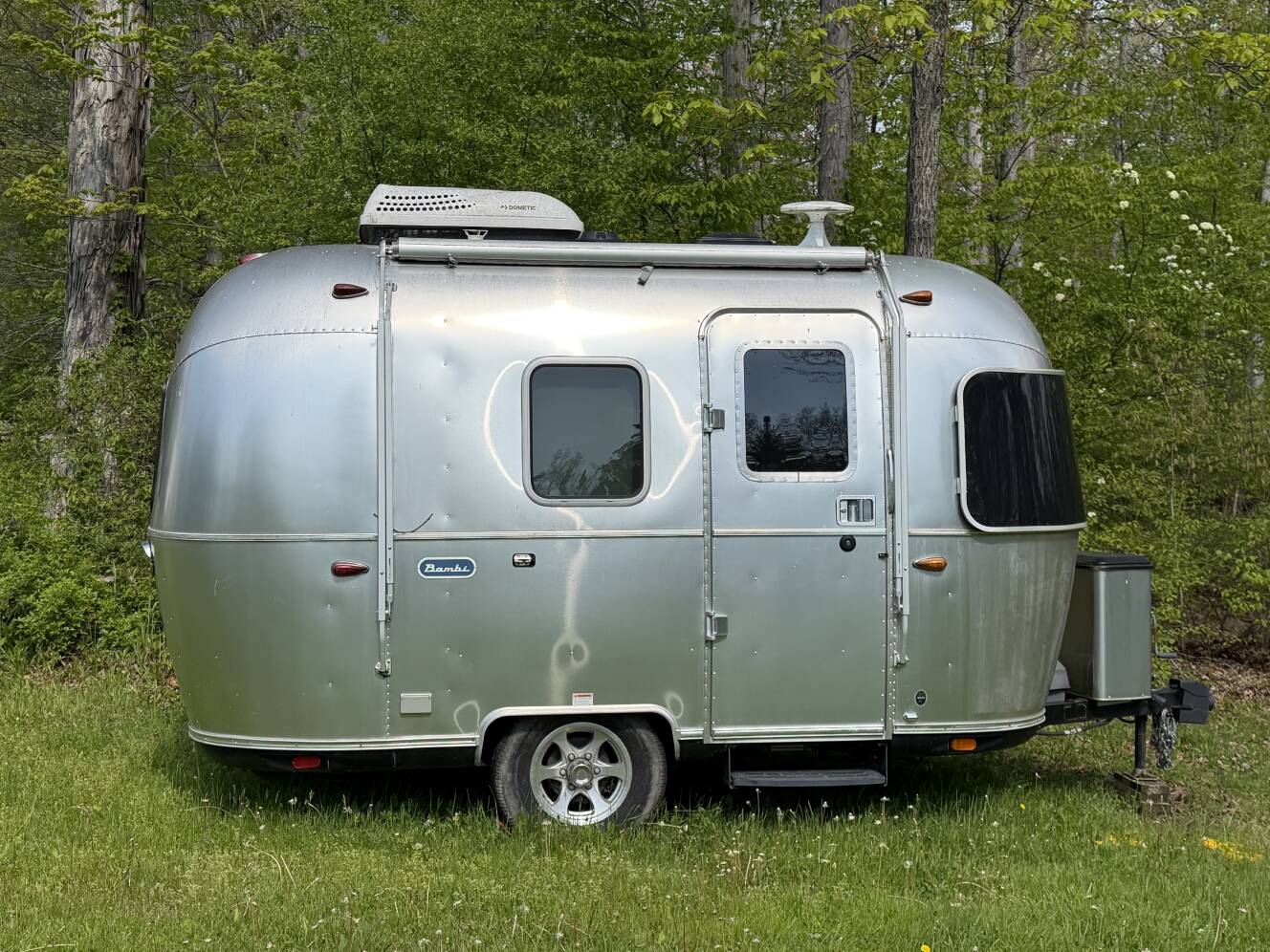 A photo of this 2020 Airstream BAMBI 16RB