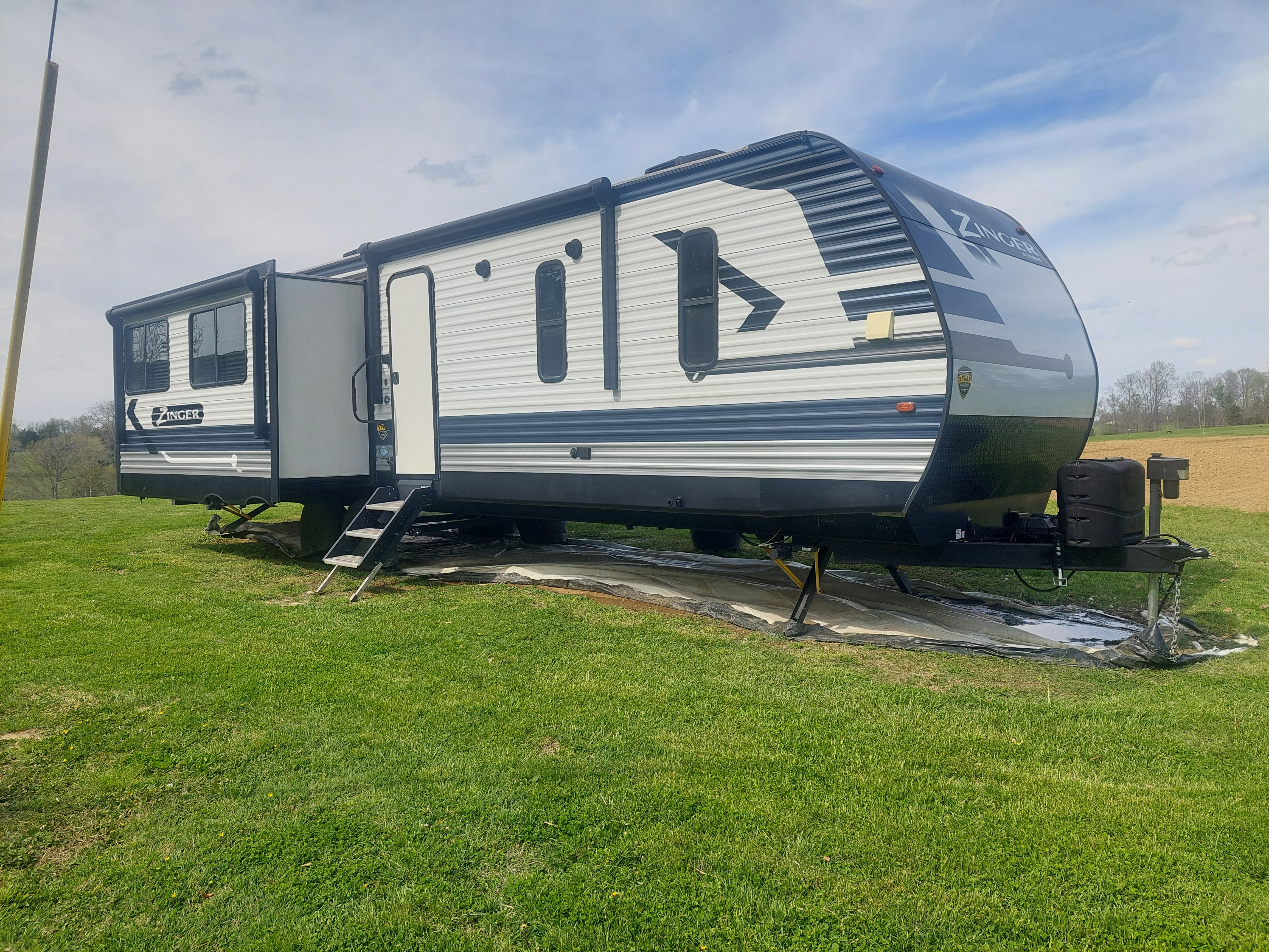 Crossroads RVs For Sale - RV Trader
