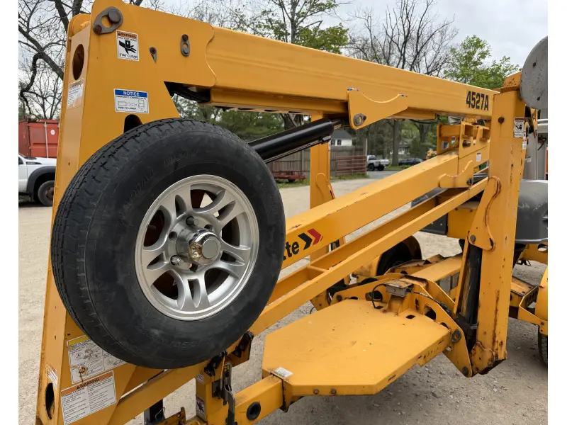 2016 HAULOTTE 4527A