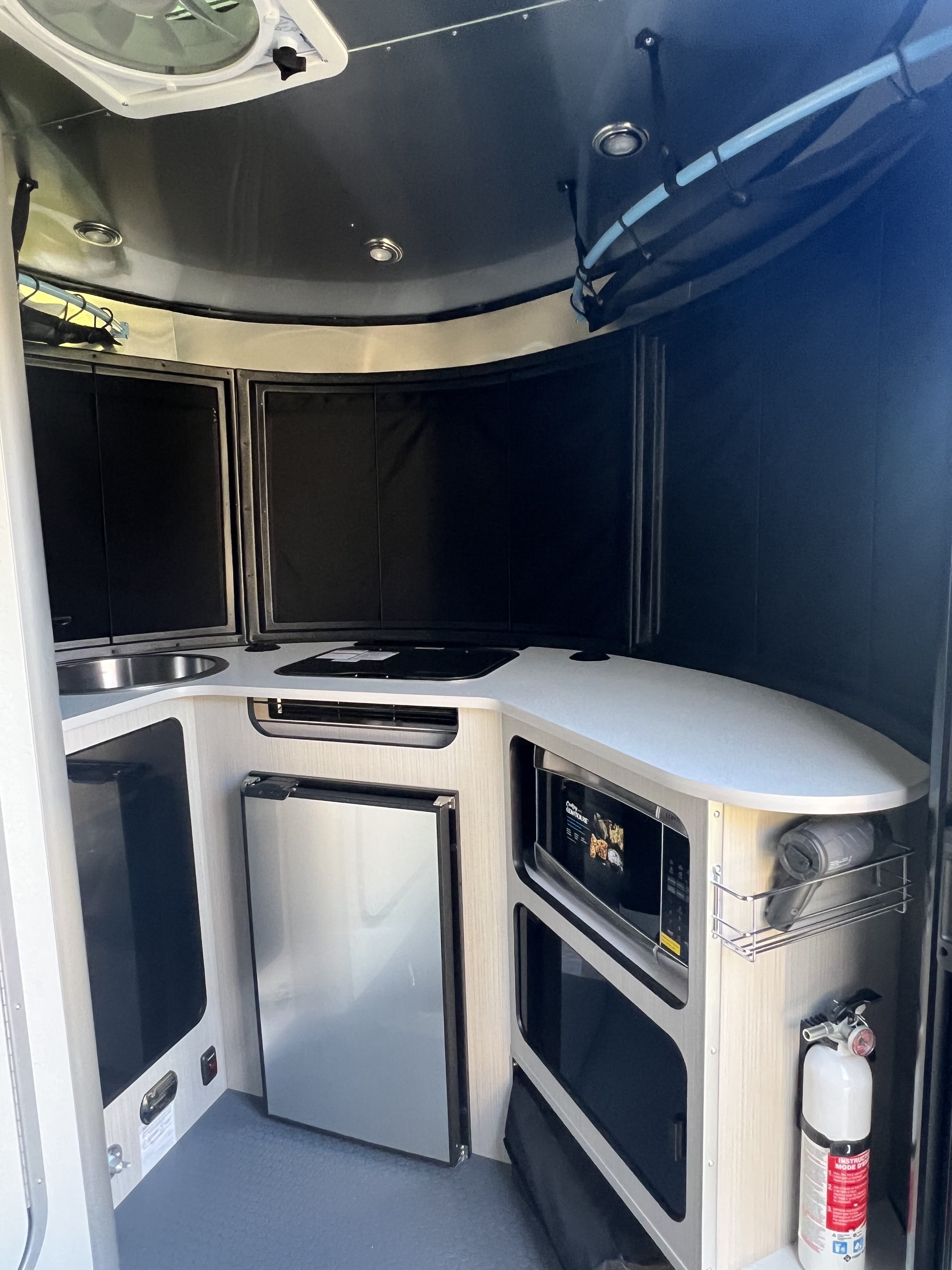 2024 Airstream BASECAMP 16X in green valley AZ