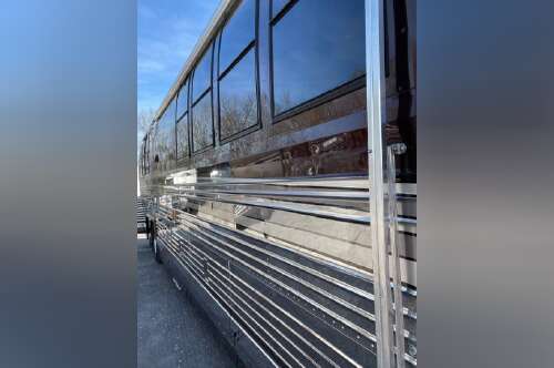 1998 Prevost MARATHON COACH 45 XL in nashville TN