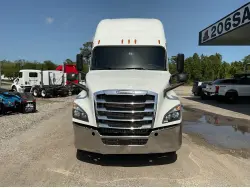 2019 FREIGHTLINER CASCADIA 126