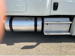 2019 FREIGHTLINER CASCADIA 126