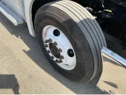 2019 FREIGHTLINER CASCADIA 126