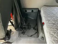 2019 FREIGHTLINER CASCADIA 126