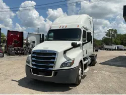 2019 FREIGHTLINER CASCADIA 126