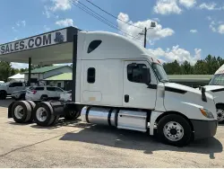 2019 FREIGHTLINER CASCADIA 126