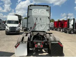 2019 FREIGHTLINER CASCADIA 126