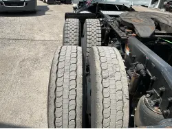 2019 FREIGHTLINER CASCADIA 126
