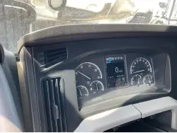 2019 FREIGHTLINER CASCADIA 126