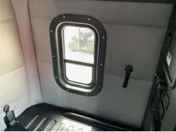 2019 FREIGHTLINER CASCADIA 126