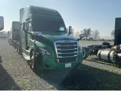2020 FREIGHTLINER CASCADIA 126