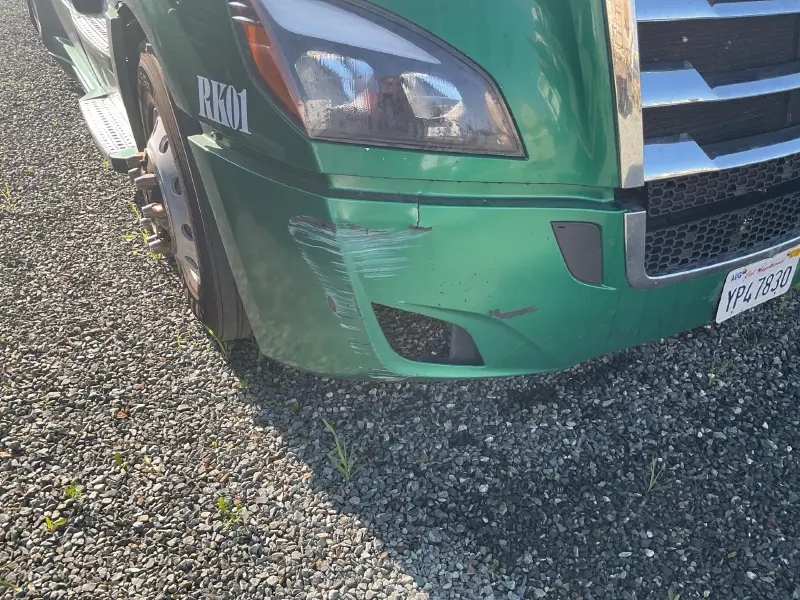 2020 FREIGHTLINER CASCADIA 126