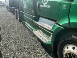 2020 FREIGHTLINER CASCADIA 126