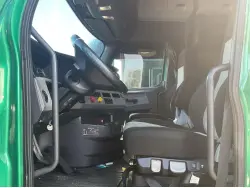 2020 FREIGHTLINER CASCADIA 126