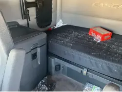 2020 FREIGHTLINER CASCADIA 126