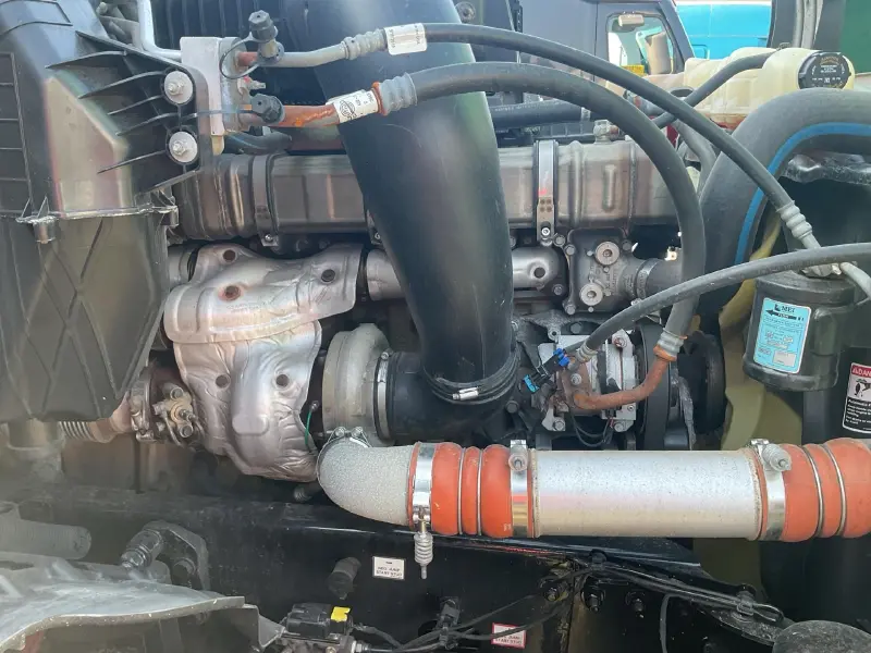 2020 FREIGHTLINER CASCADIA 126