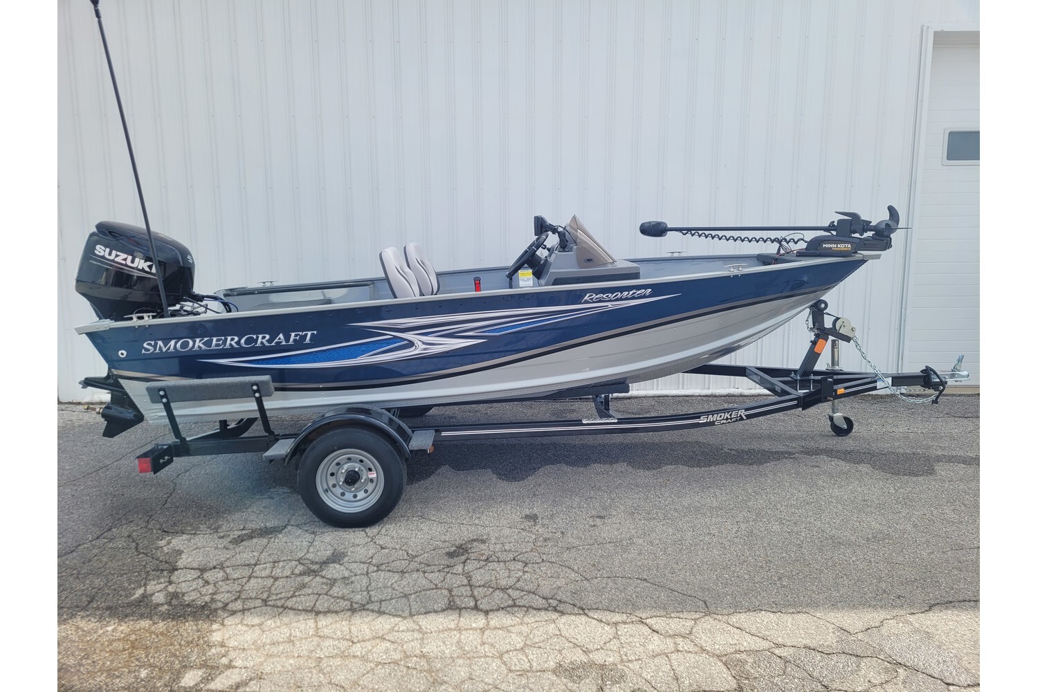 2025 Smoker Craft 151 Resorter Fishing Boat boat