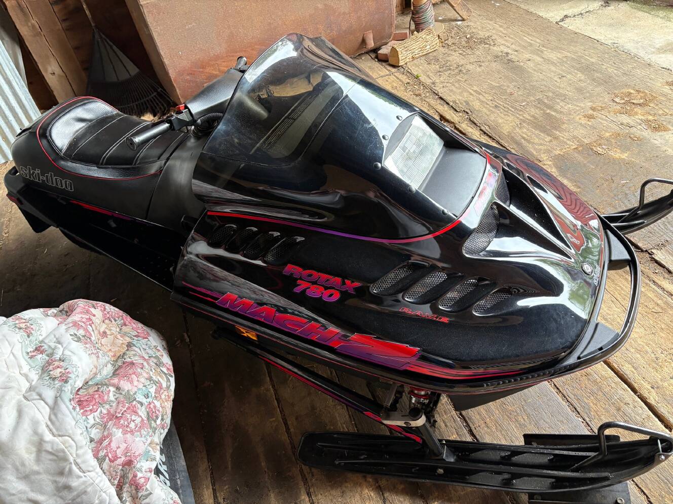 A photo of this 1996 Ski-Doo MACH Z ADRENALINE