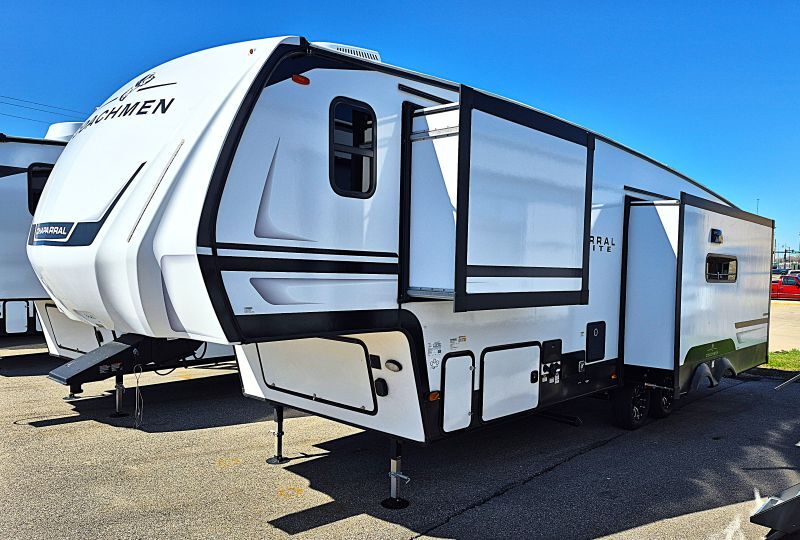 2026 Coachmen Chaparral Lite 27BAR in west fargo ND