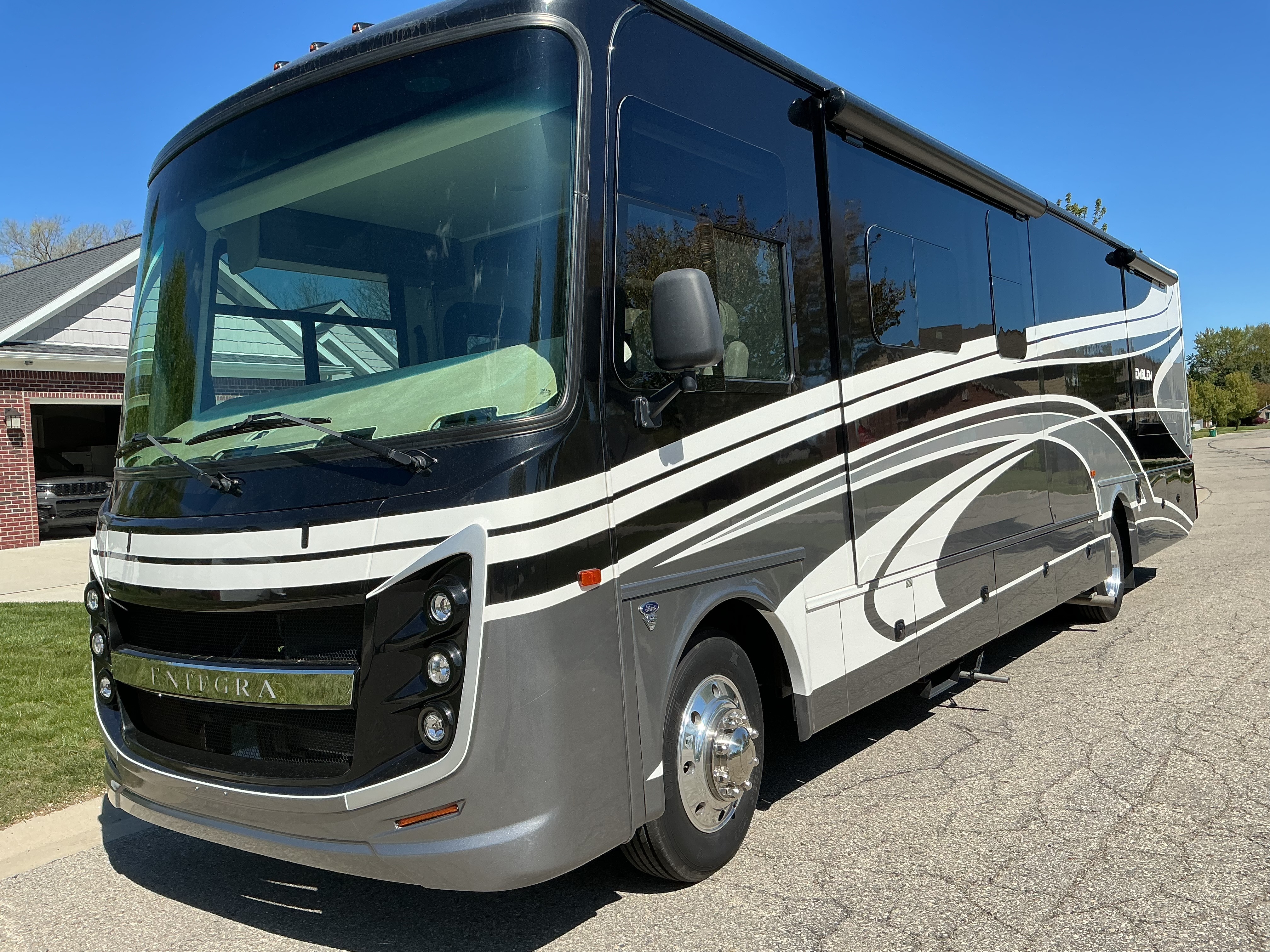 2024 Entegra Coach EMBLEM 36H RV