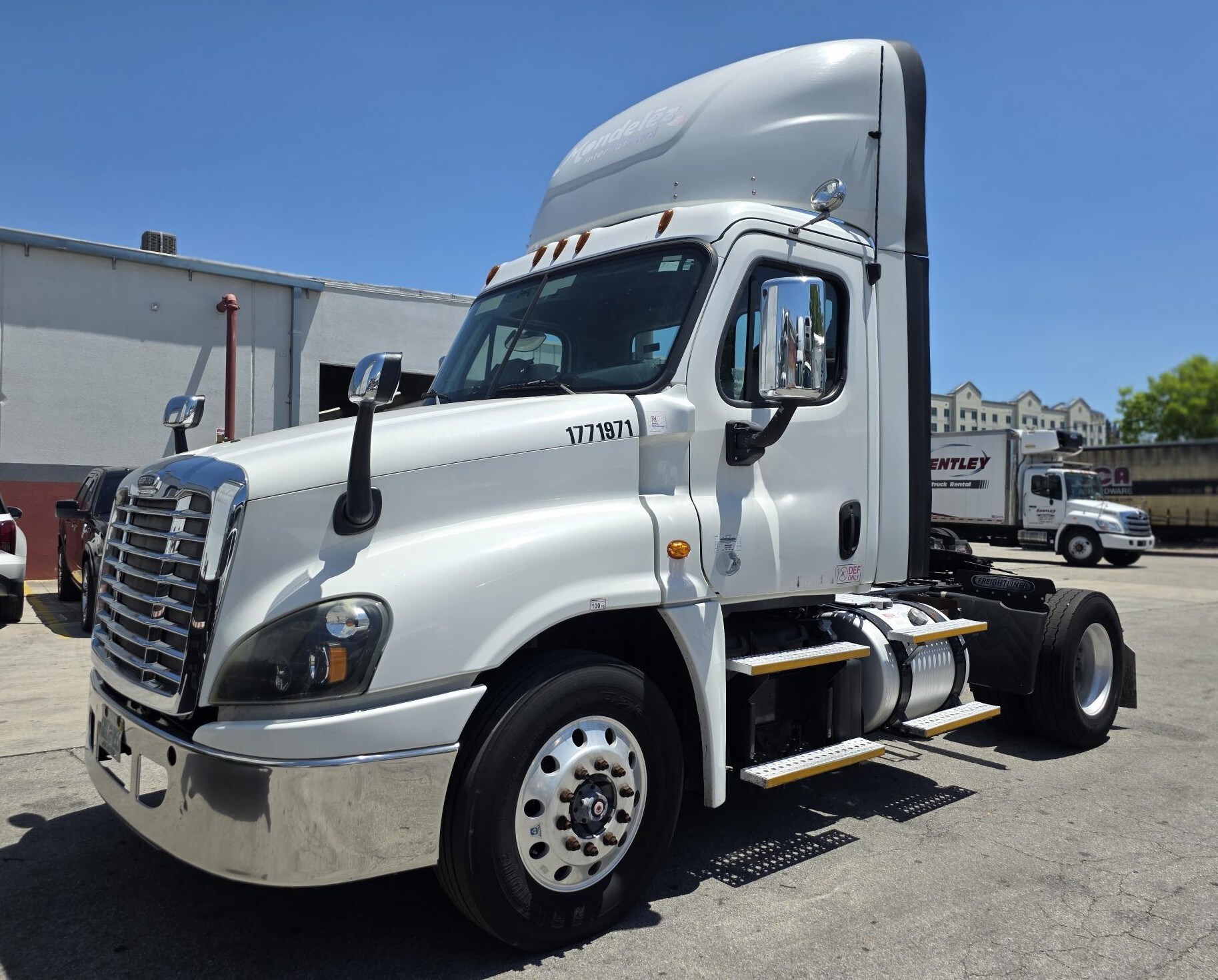 2017 FREIGHTLINER CASCADIA 125 in New Castle, DE