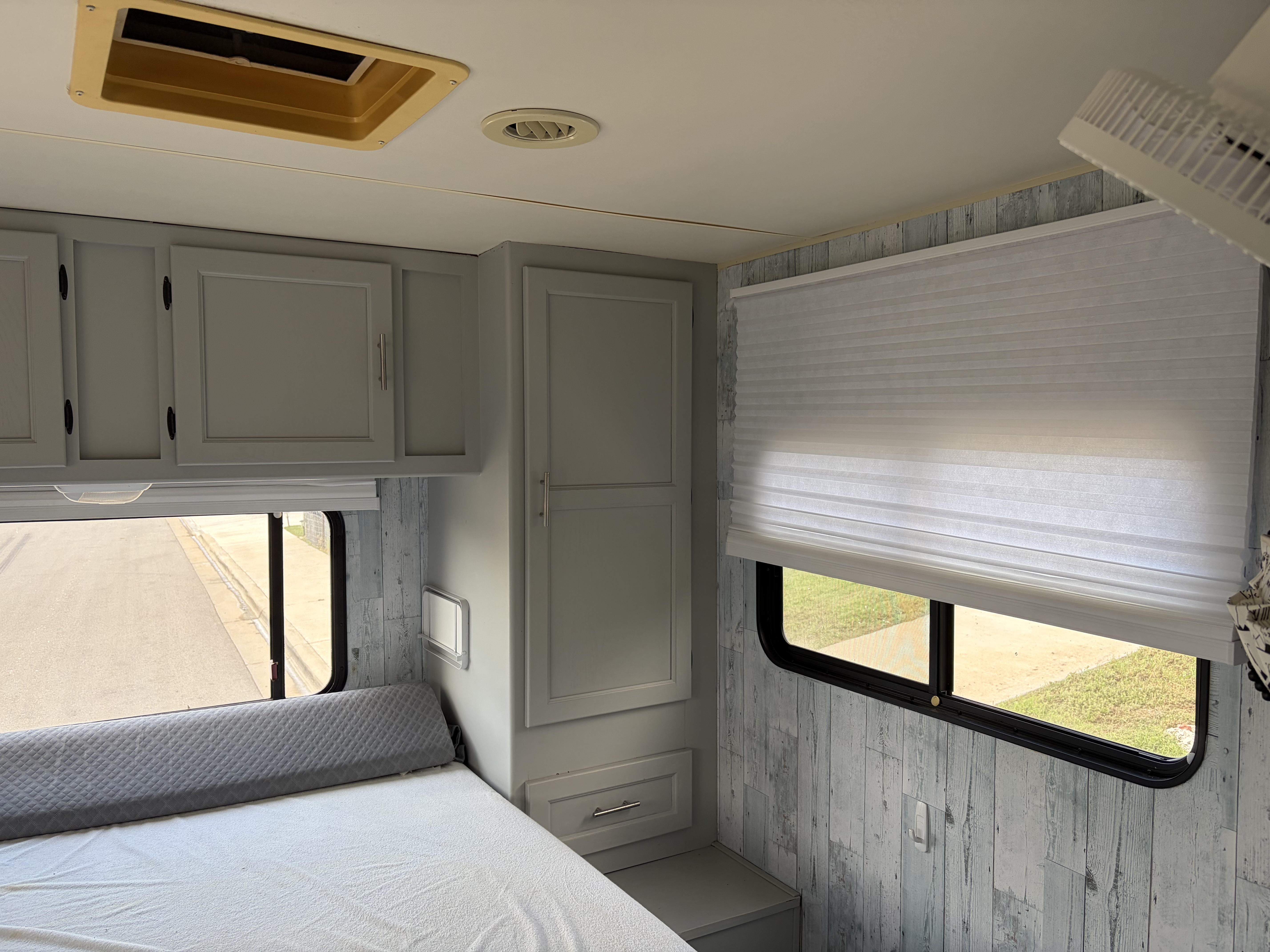 2010 Coachmen FREELANDER SS in georgetown TX