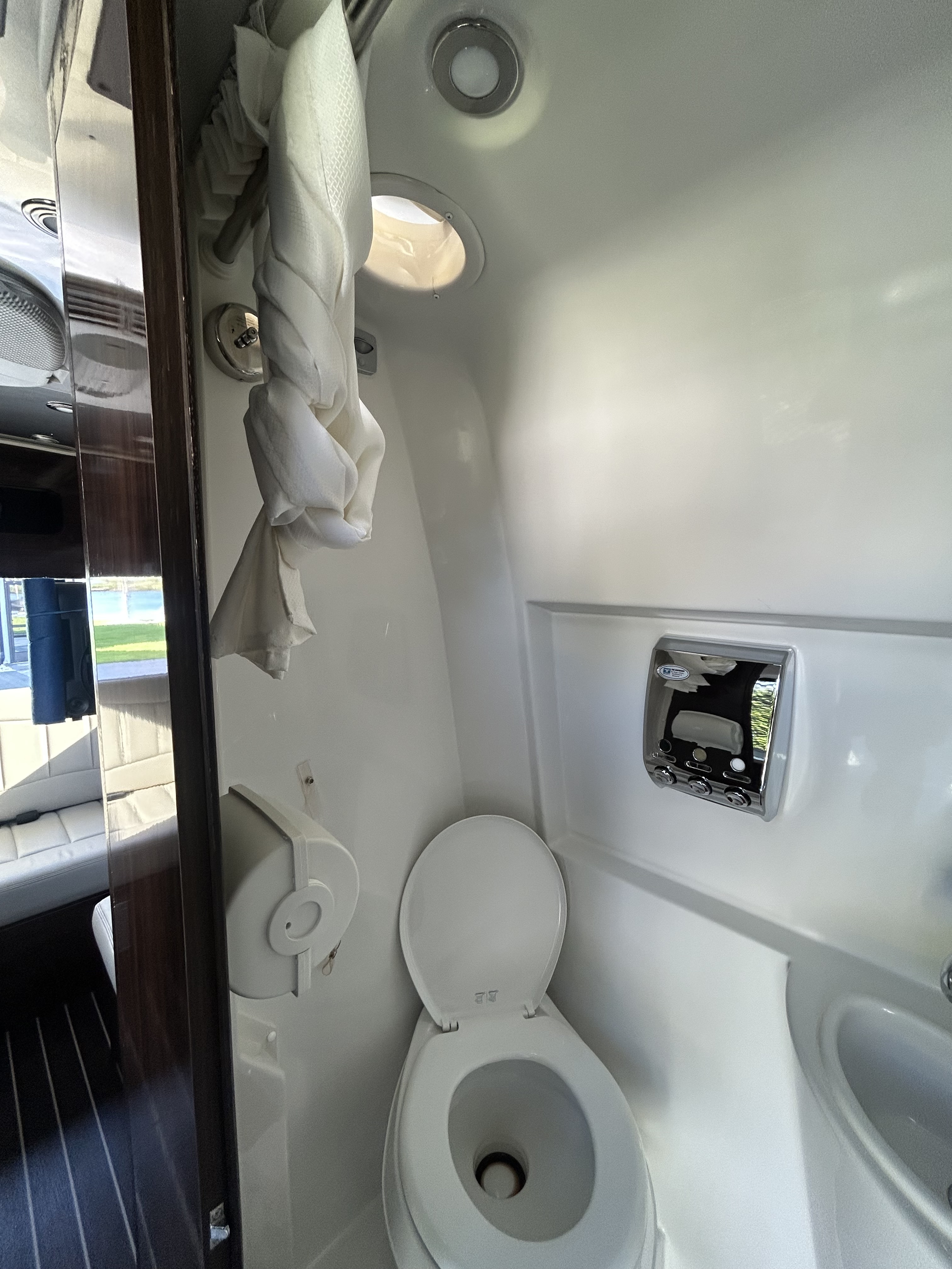 2019 Airstream INTERSTATE 19 in melbourne beach FL
