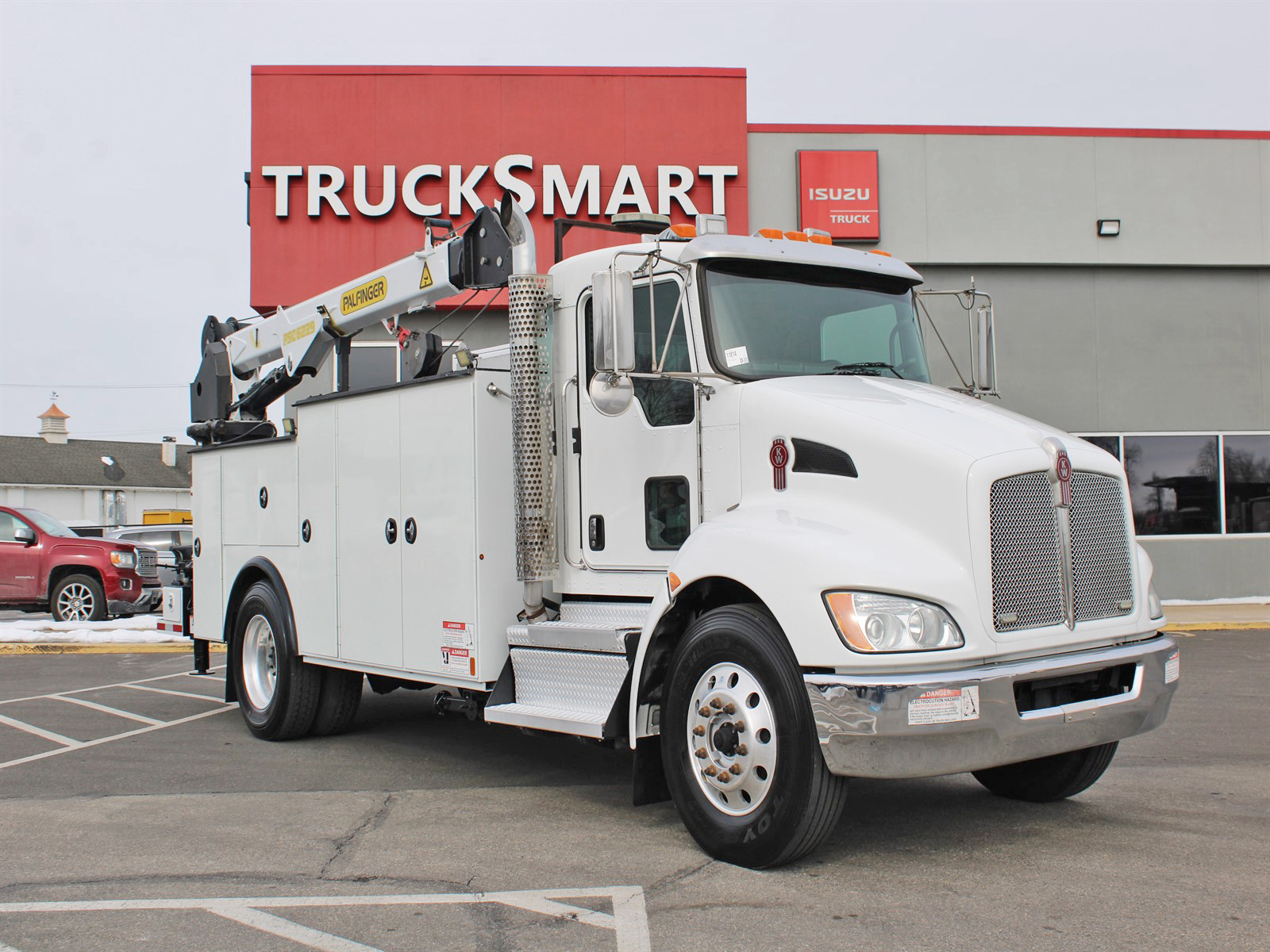 2021 KENWORTH T370 in Morrisville, PA