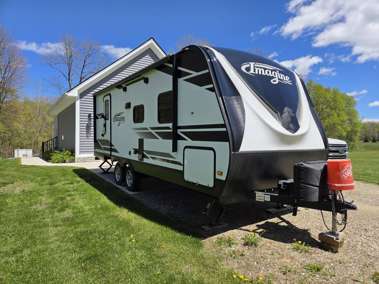 A photo of this 2019 Grand Design IMAGINE 2150RB