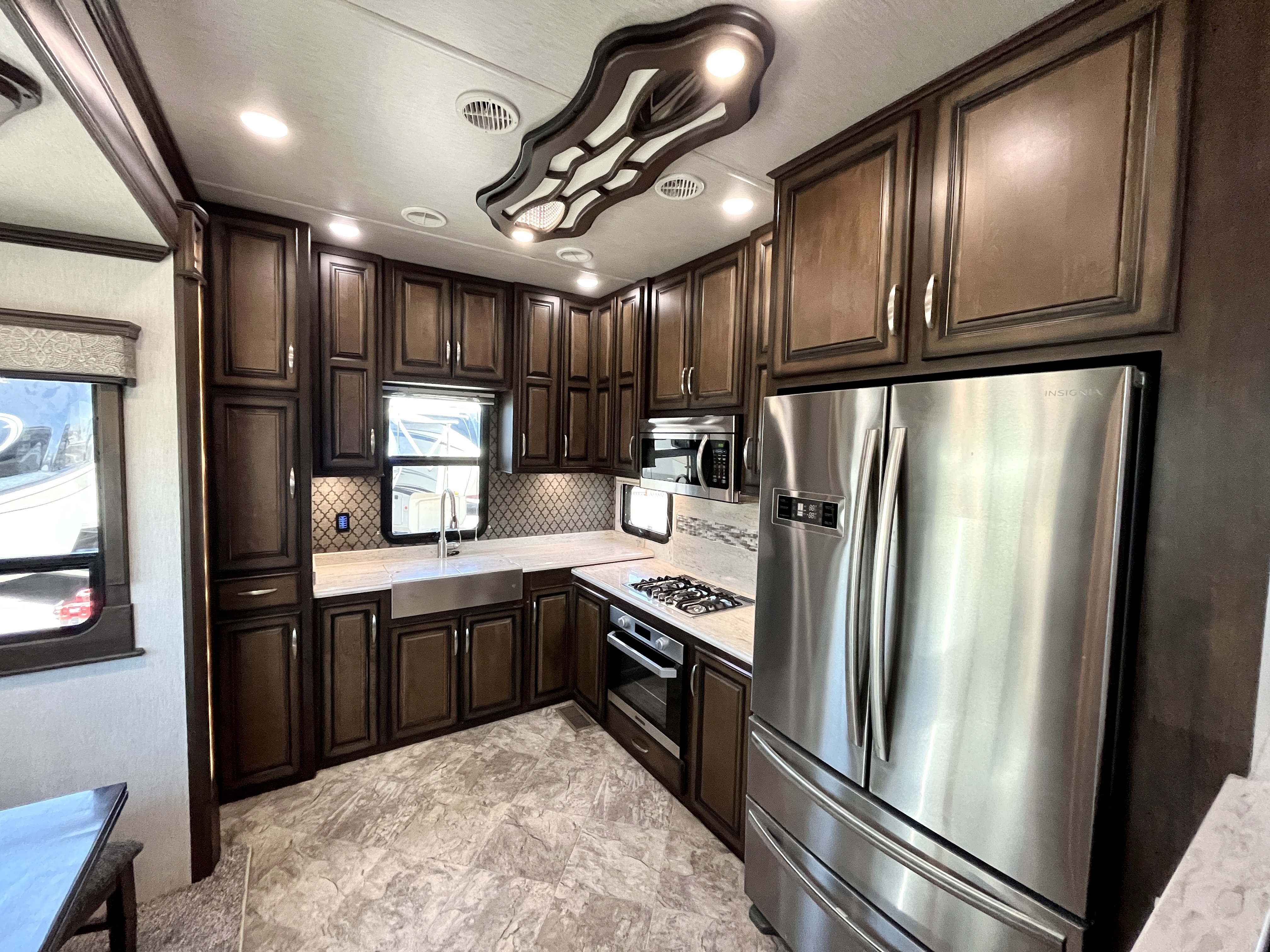 2019 Heartland LANDMARK 365 CONCORD in mesa AZ