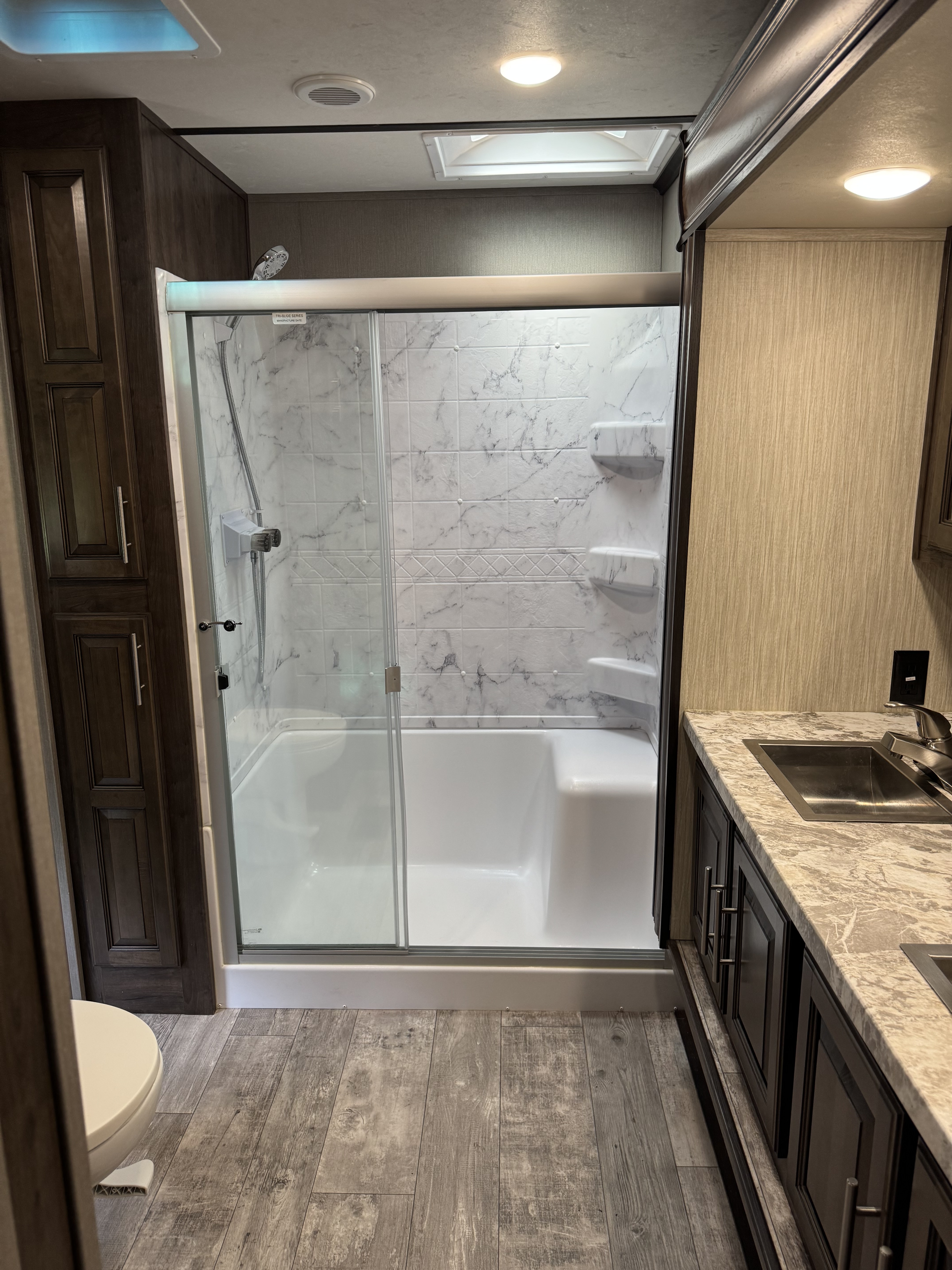 2020 Crossroads CAMEO CE3891MK in stroudsburg PA