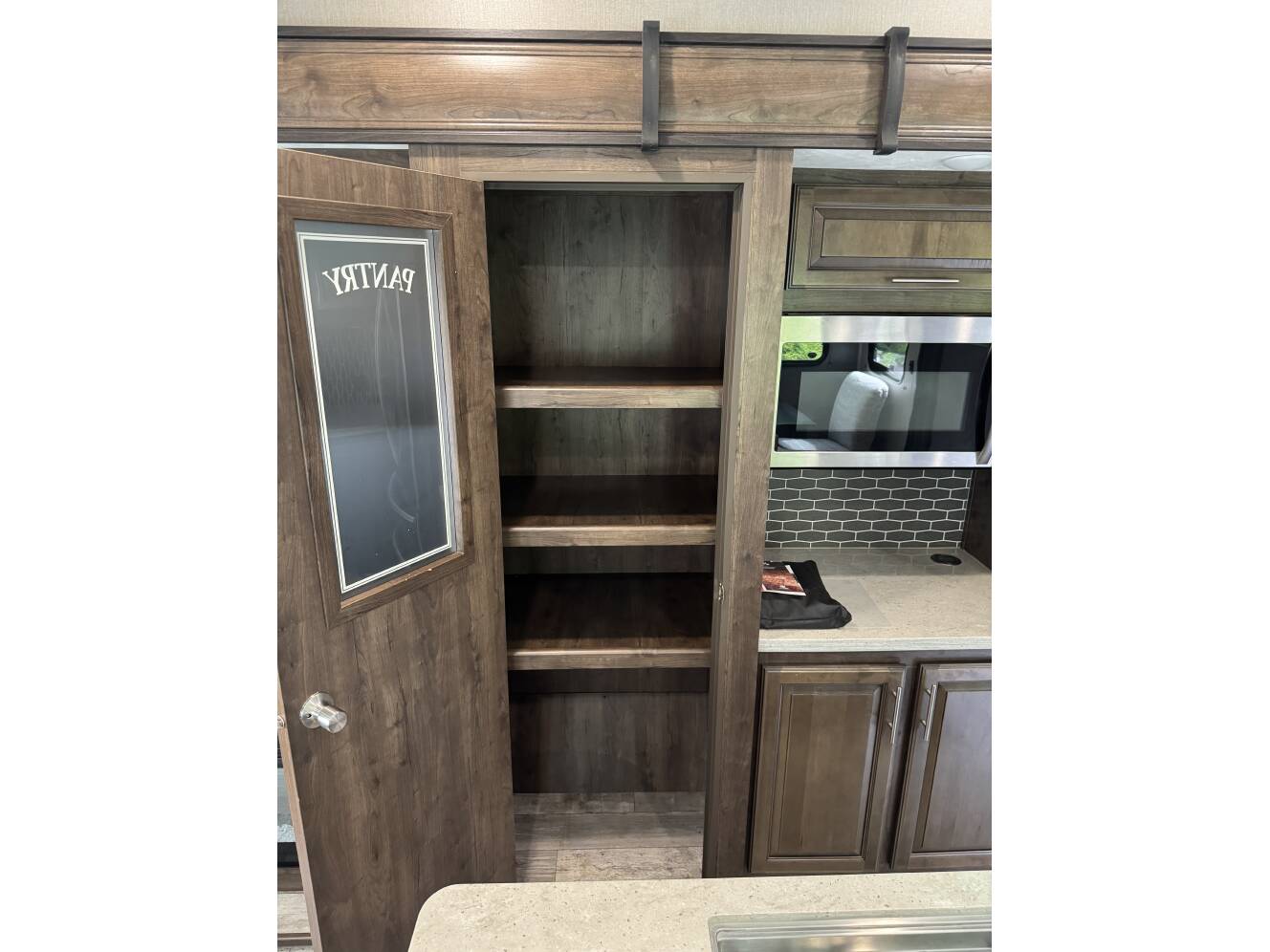 A photo of this 2020 Crossroads CAMEO CE3891MK