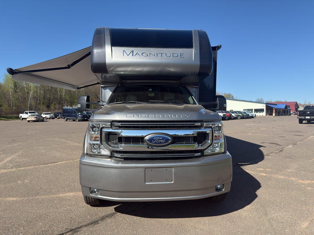 2022 Thor Motor Coach MAGNITUDE SUPER C SV34 in hayward WI
