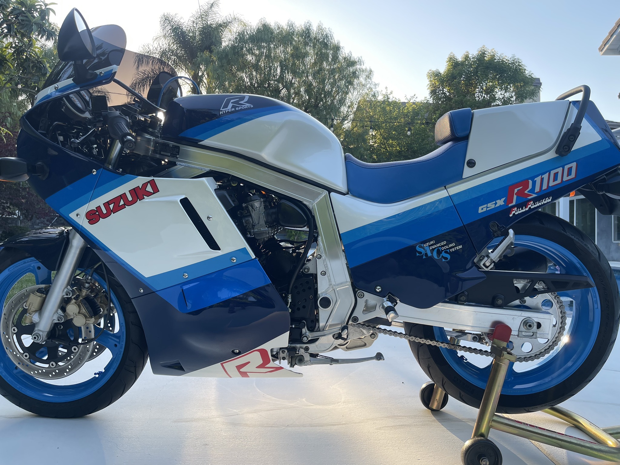 1986 Suzuki GSX-R 1100 1100 in Pomona, CA
