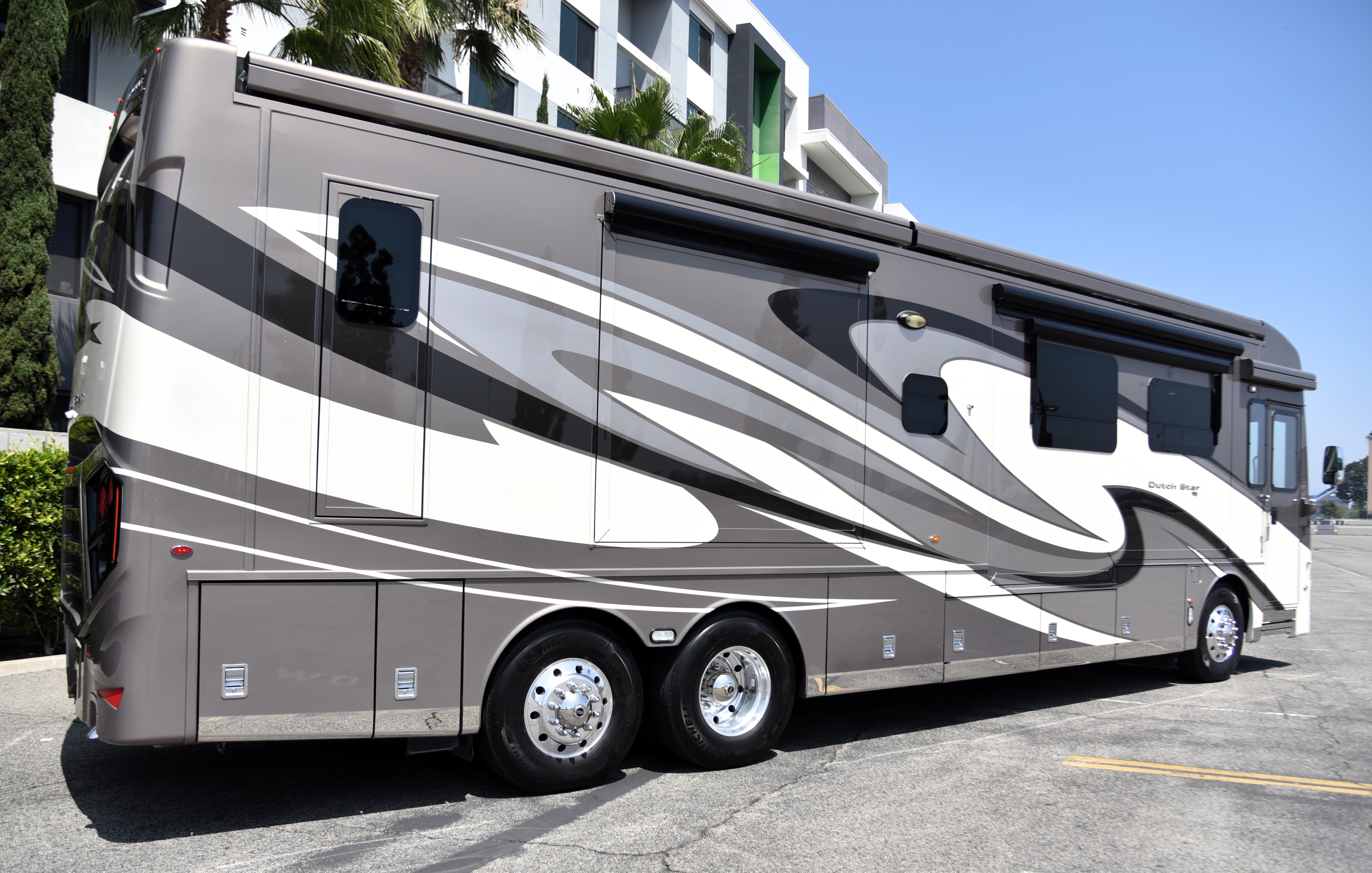 2020 Newmar DUTCH STAR 4020 Class A Diesel Motorhome - Diesel Pusher RV