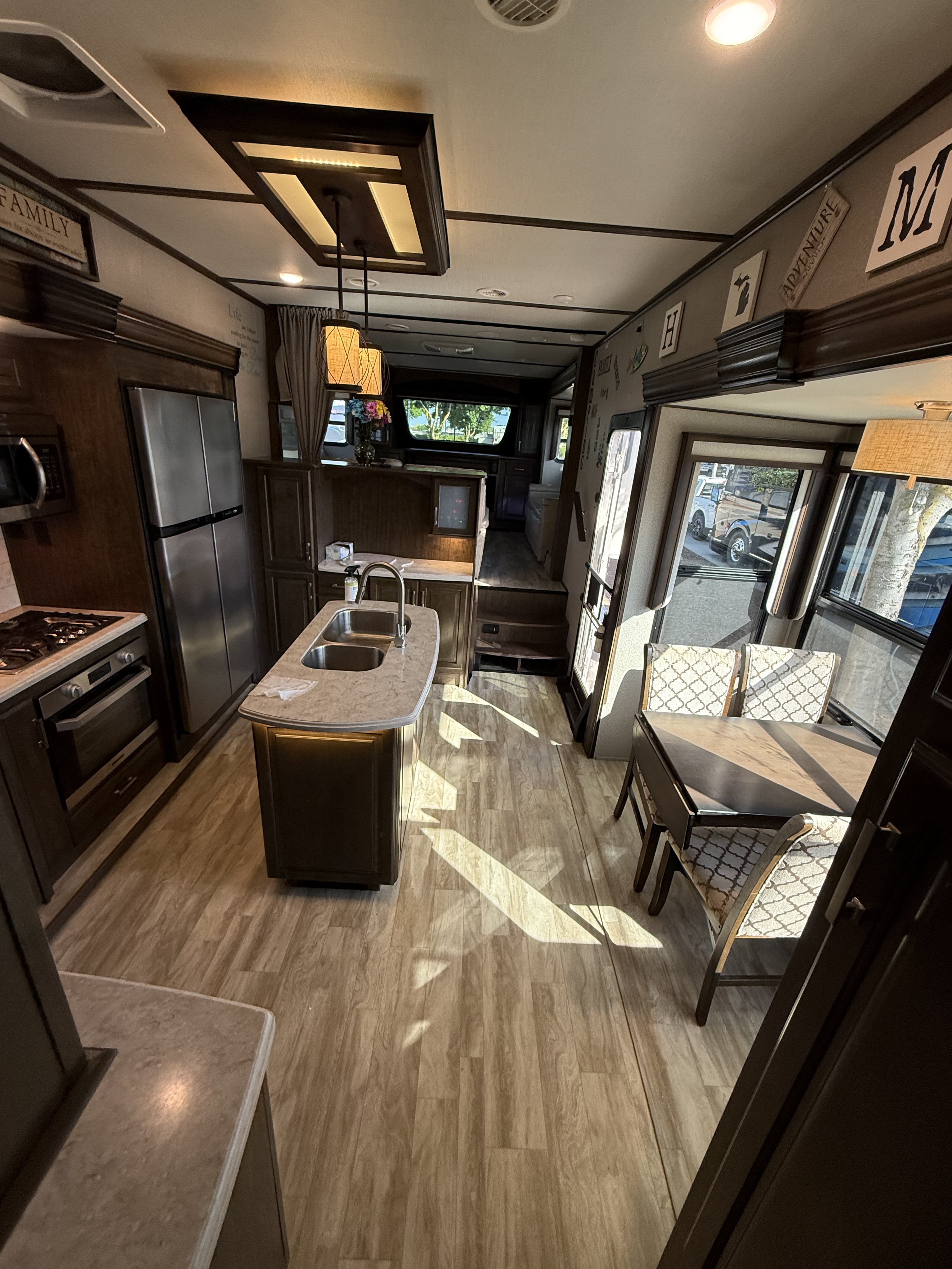 2020 Grand Design SOLITUDE 382WB in tracy CA