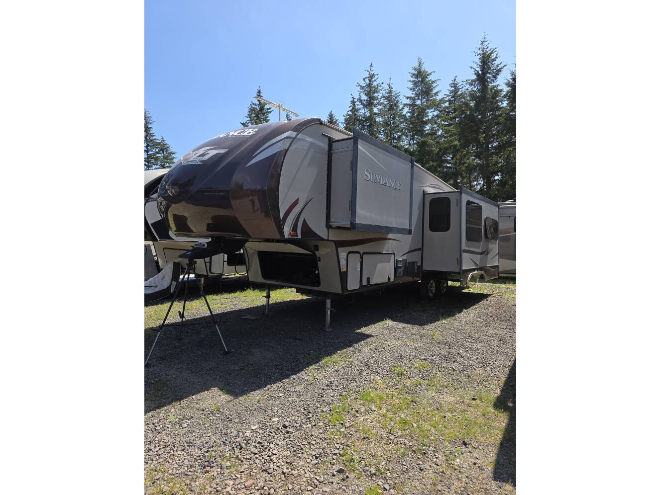 A photo of this 2014 Heartland Sundance