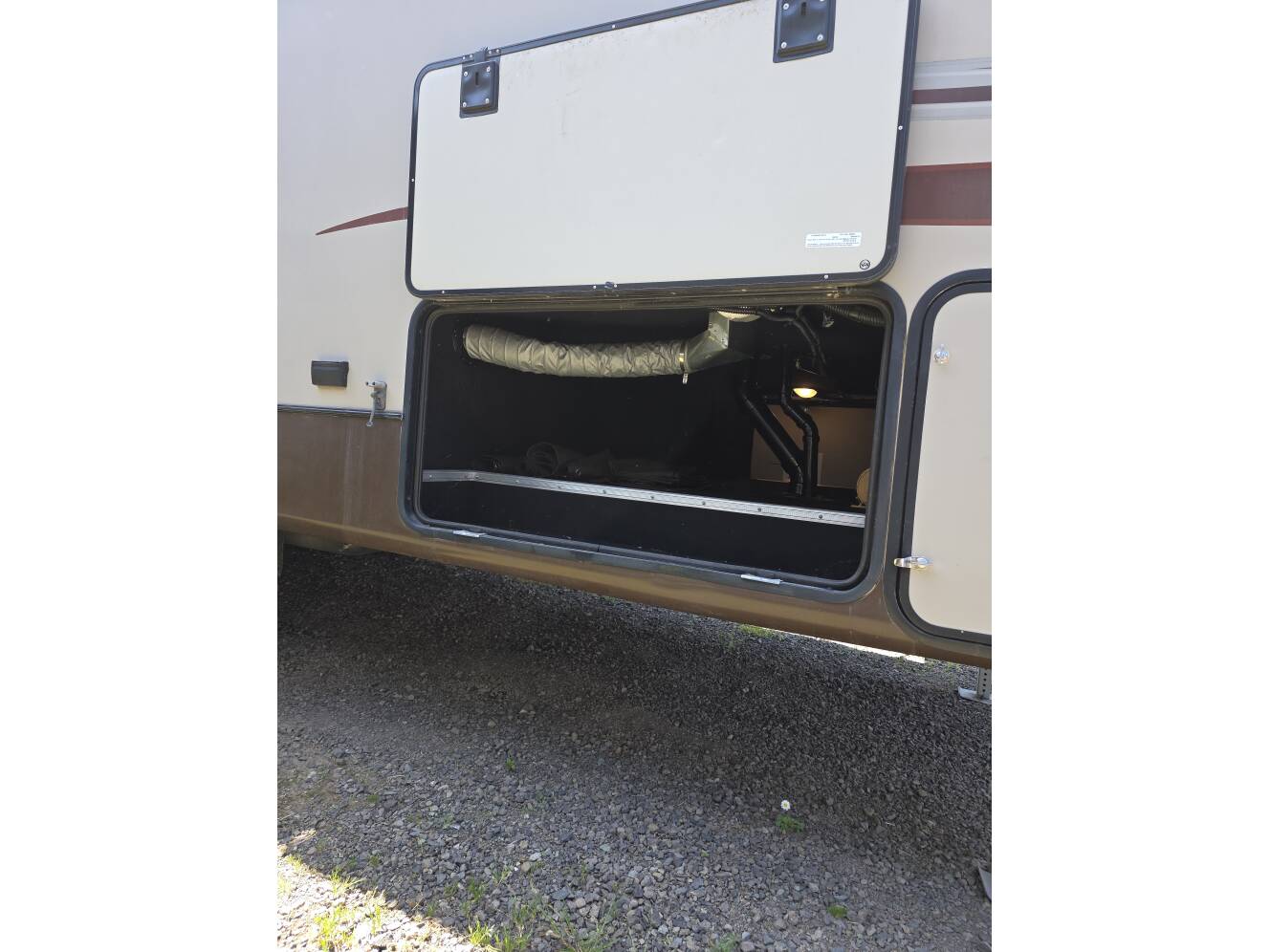 A photo of this 2014 Heartland Sundance