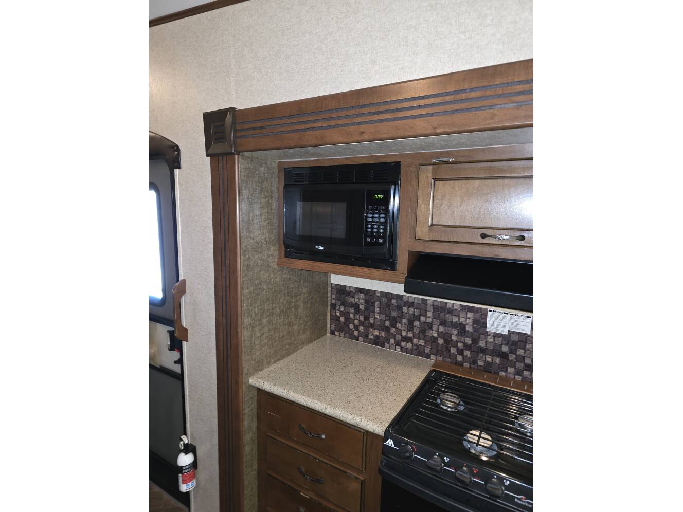 A photo of this 2014 Heartland Sundance