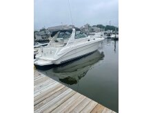 Sea Ray SLX 360 Preview image