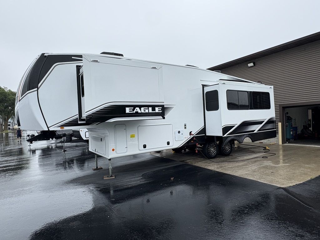 2026 Jayco Fifth Wheels Eagle 325MKTS in mt pleasant MI