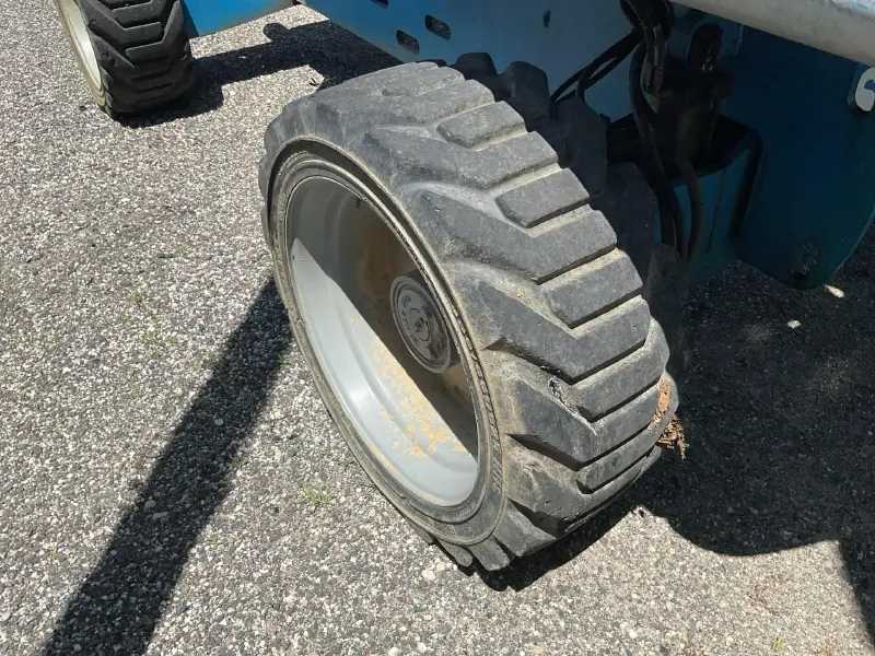 2013 GENIE S65