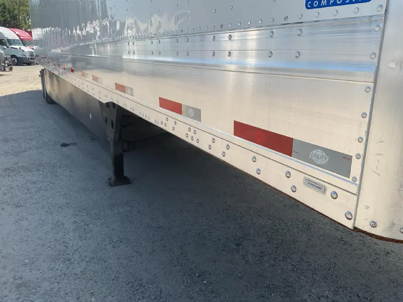 2020 Utility 4000DX