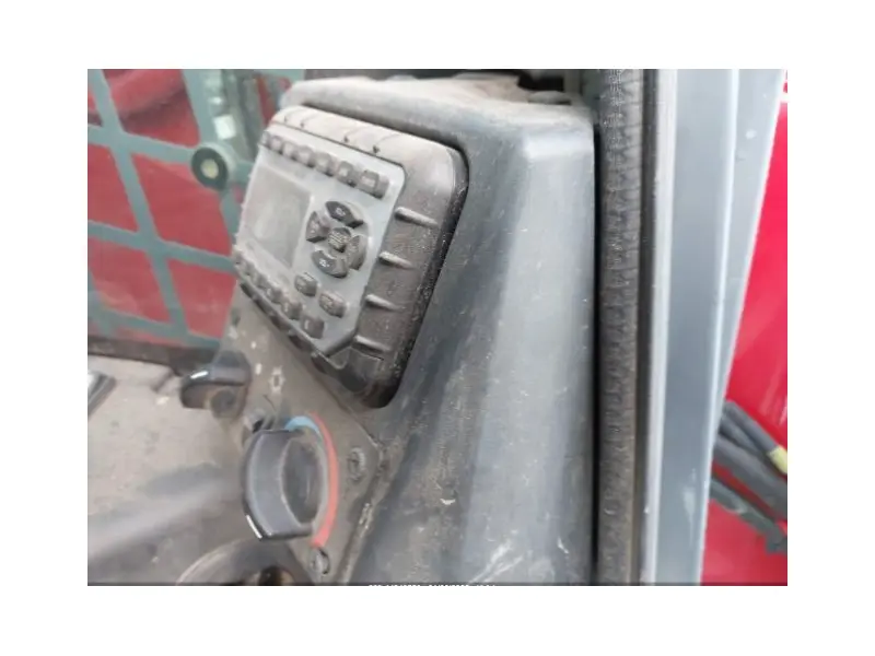 2023 TAKEUCHI TL12R2-CRH
