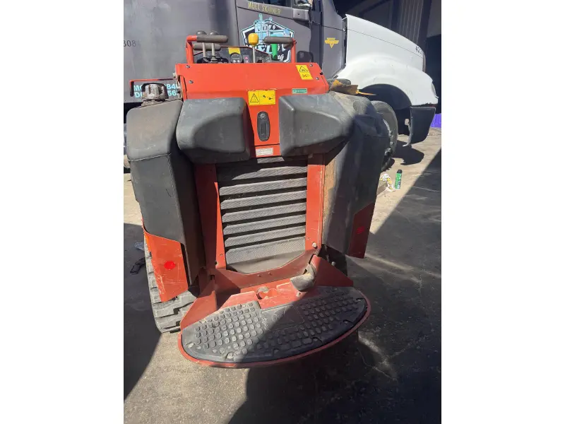 2025 Ditch Witch SK900