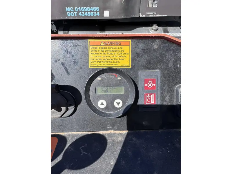 2025 Ditch Witch SK900