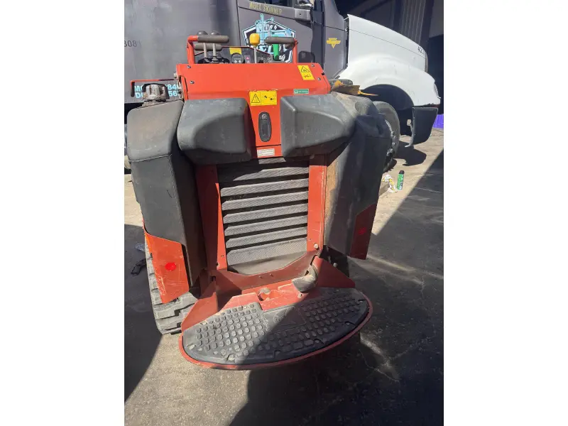 2025 Ditch Witch SK900
