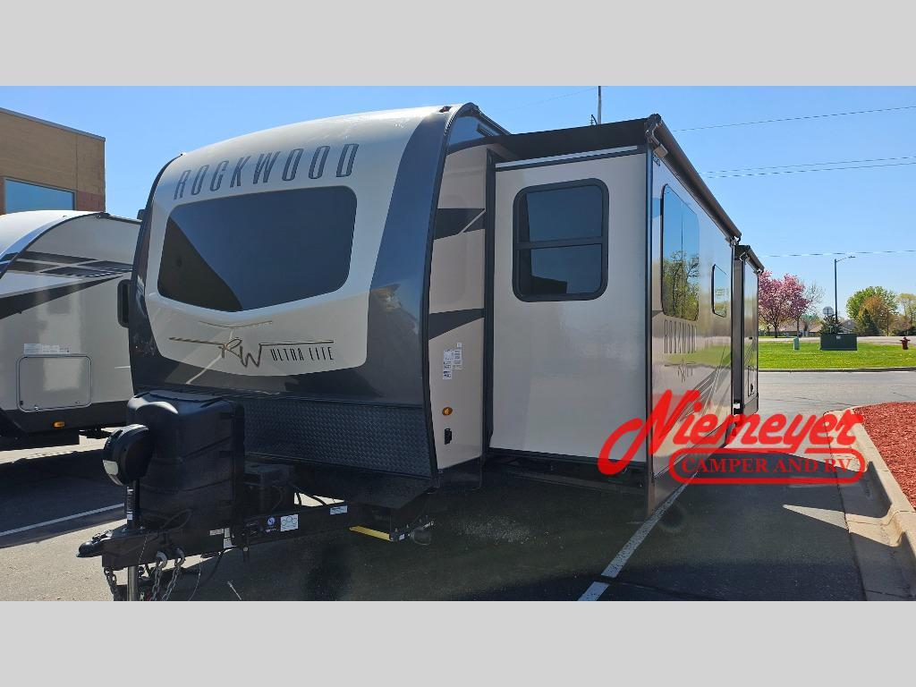 2022 Forest River Rv Rockwood Ultra Lite 2608BS in albertville MN