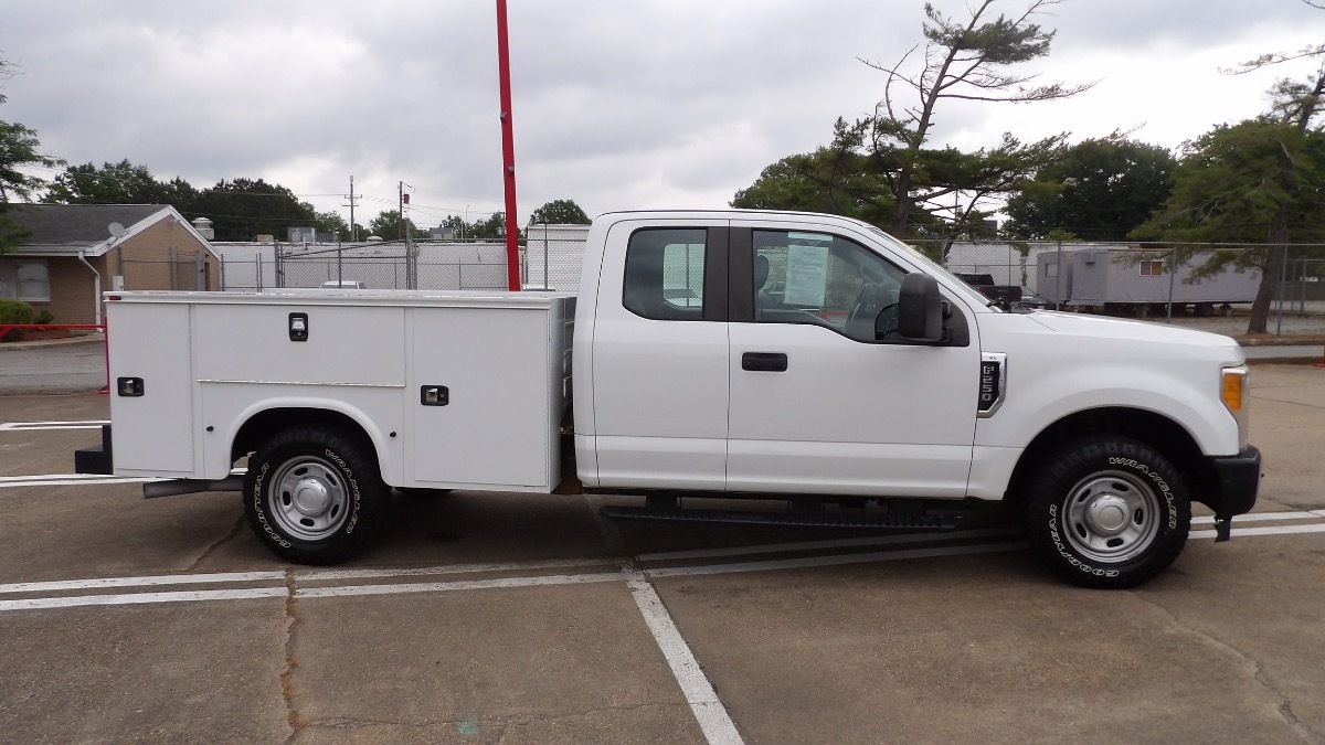 2017 FORD F250 XL in Norfolk, VA